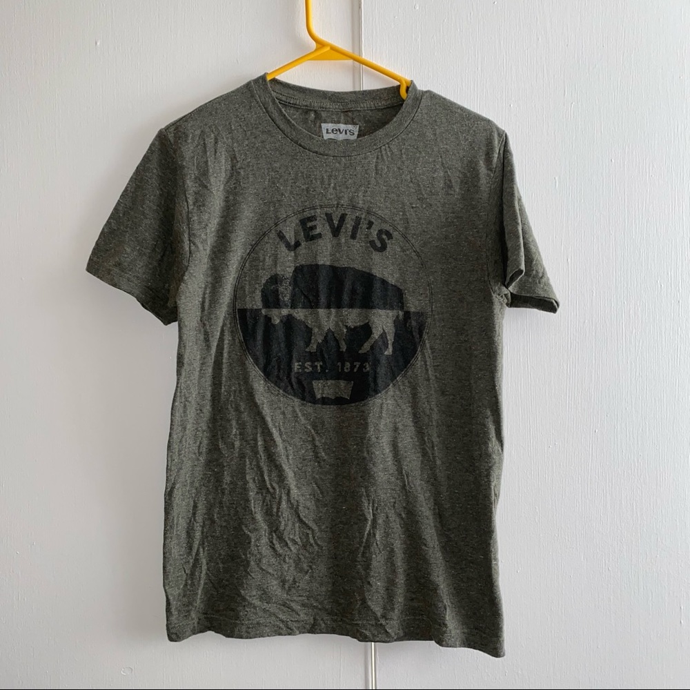Green Levi’s shirt